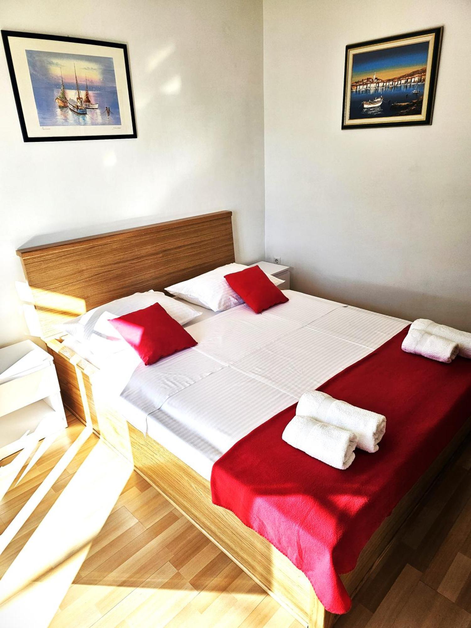 Apartments Lidija Sveti Juraj Eksteriør bilde