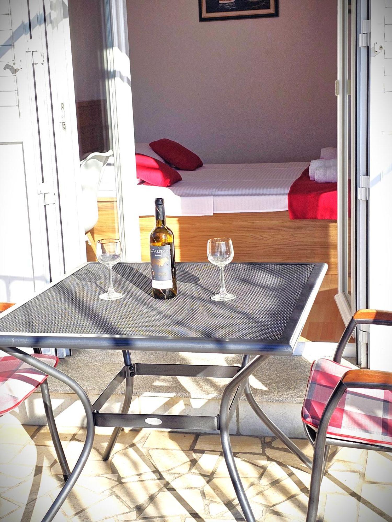 Apartments Lidija Sveti Juraj Eksteriør bilde